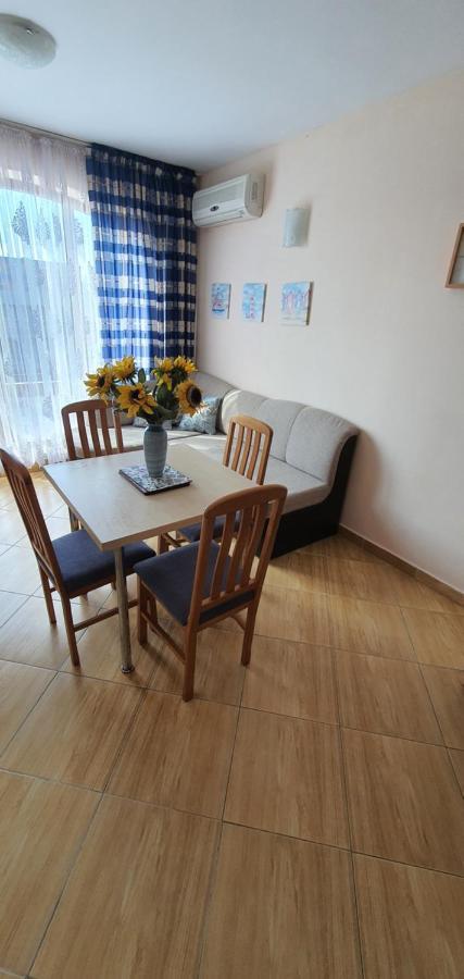 Golden Dreams Apartment ซันนีบีช ภายนอก รูปภาพ