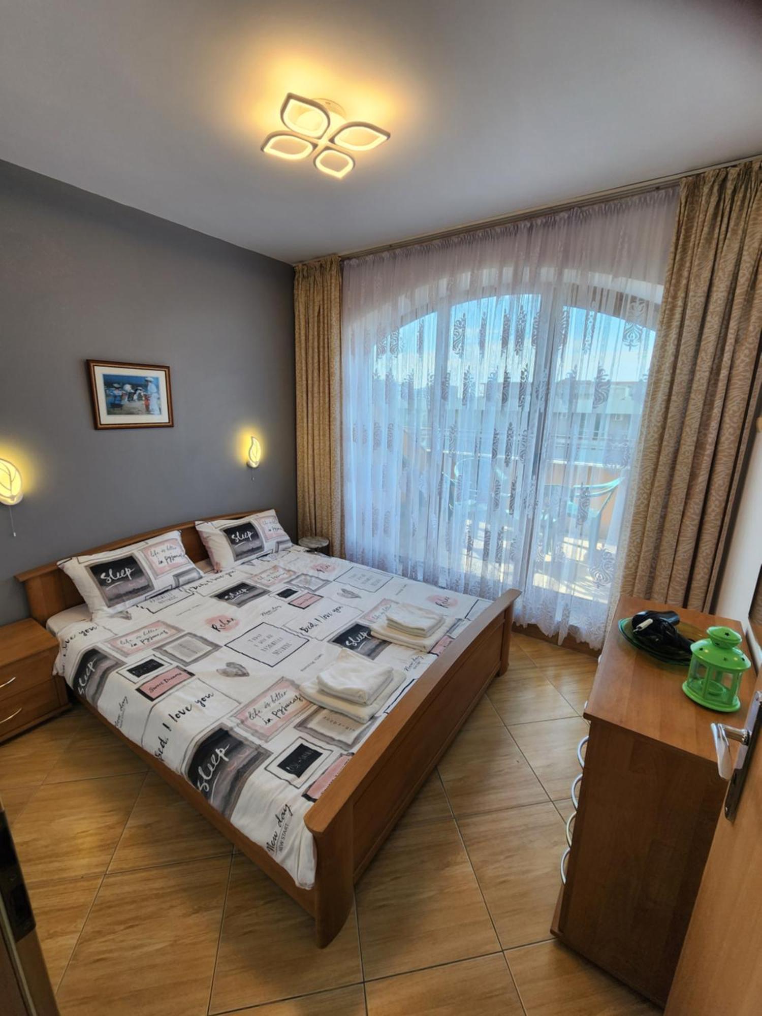Golden Dreams Apartment ซันนีบีช ห้อง รูปภาพ