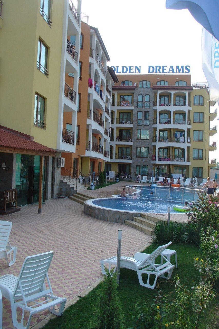 Golden Dreams Apartment ซันนีบีช ภายนอก รูปภาพ