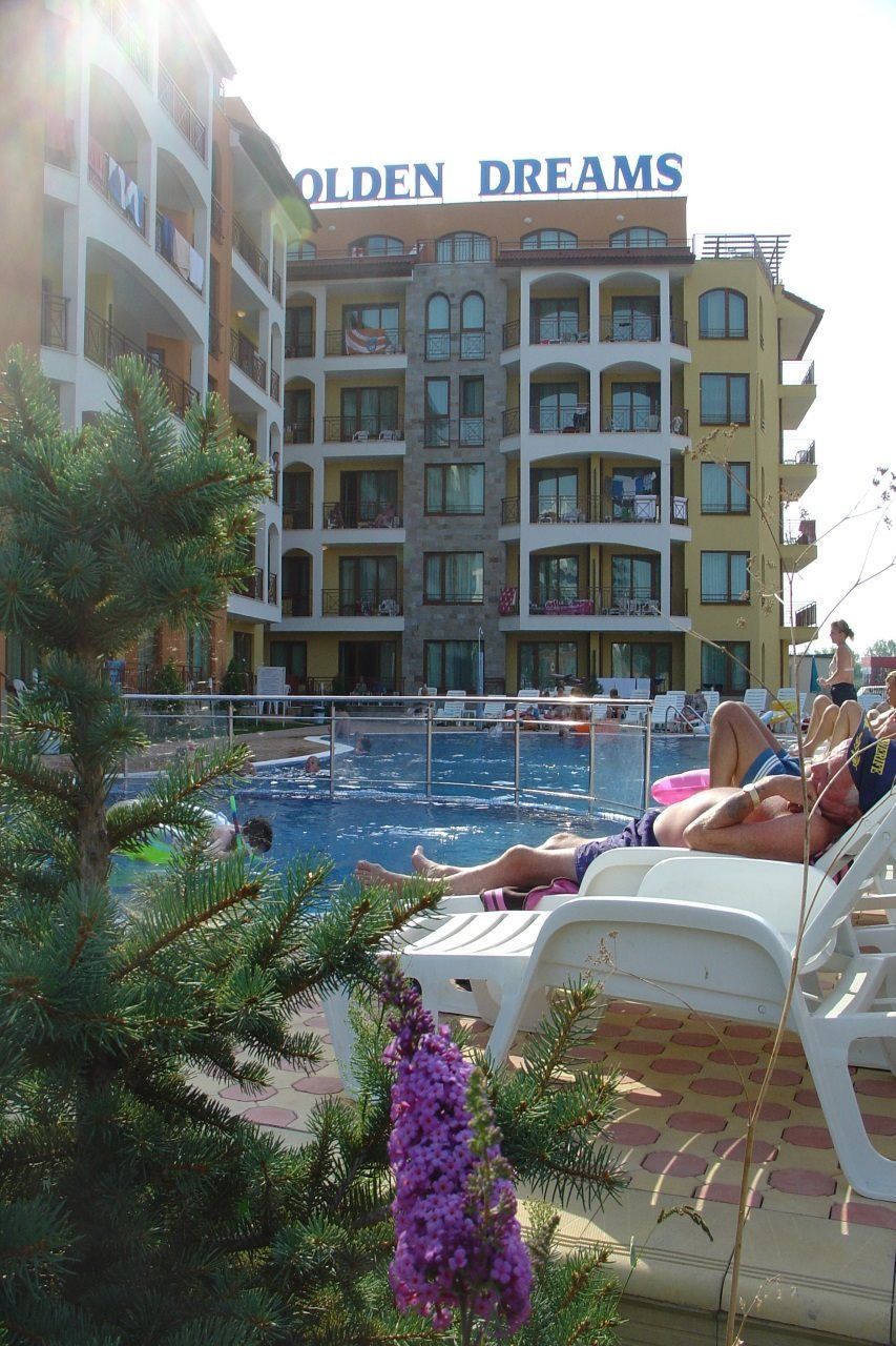 Golden Dreams Apartment ซันนีบีช ภายนอก รูปภาพ