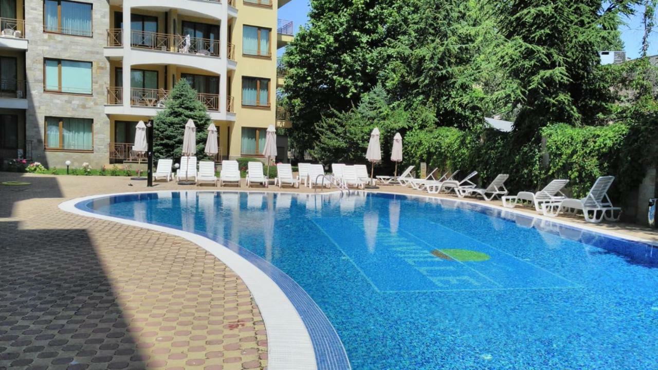 Golden Dreams Apartment ซันนีบีช ภายนอก รูปภาพ